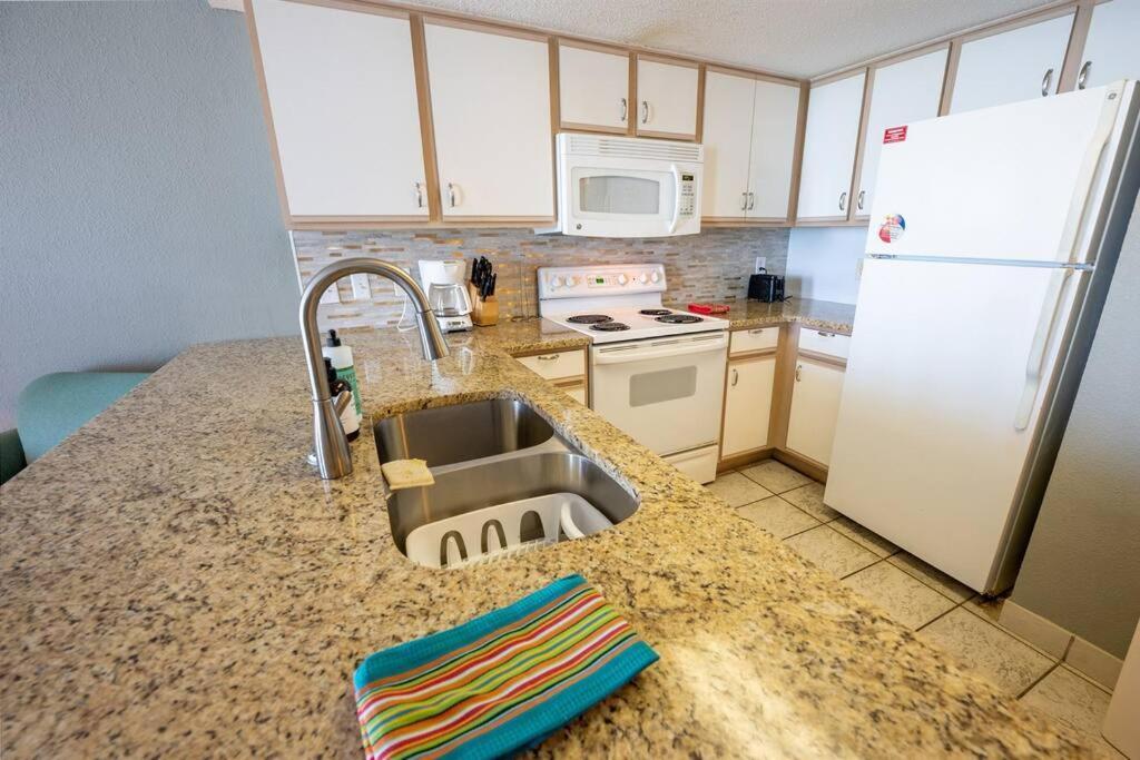 默特尔比奇Baywatch Renovated, Unobstructed Oceanfront Views!别墅 外观 照片